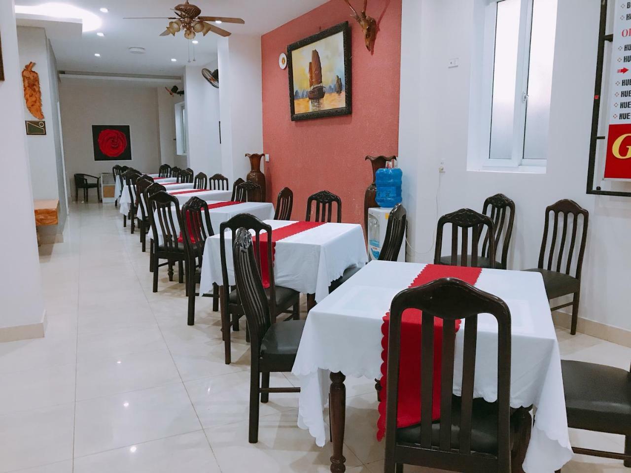 Golden Star Hotel Hué Extérieur photo